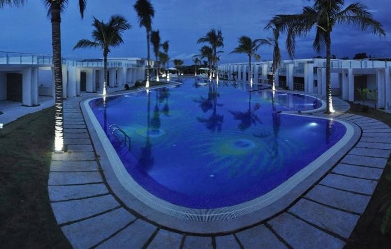 Grande Bay Resort & Spa