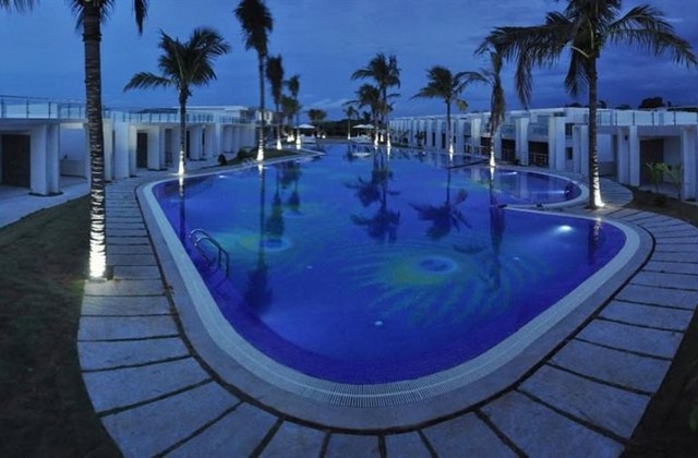 Grande Bay Resort & Spa