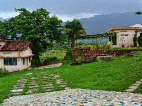 Bhoj Resort