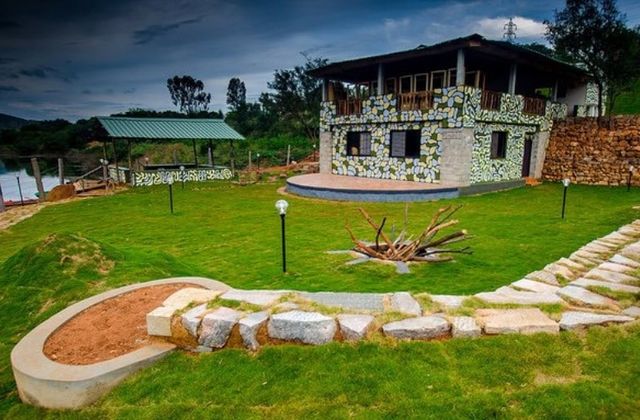 Life Trees Resort, Kanakpura