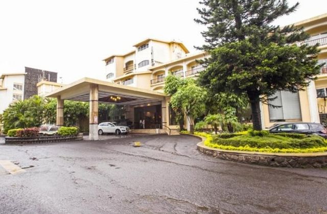 Fariyas Resort