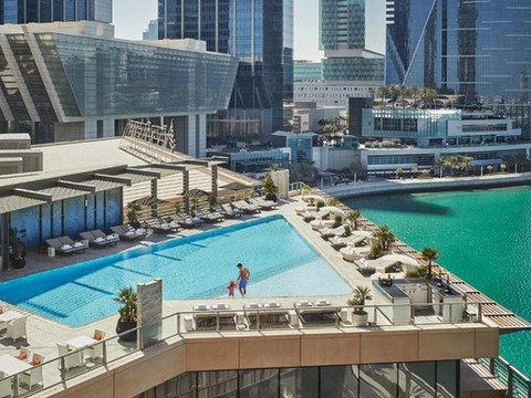 Four Seasons Hotel
