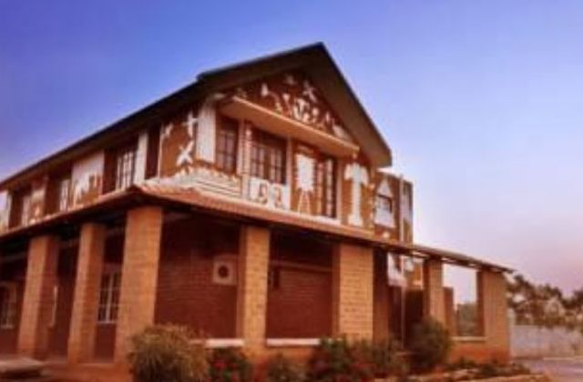Olde Bangalore Resort