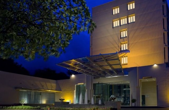 Vivanta By Taj - Blue Diamond