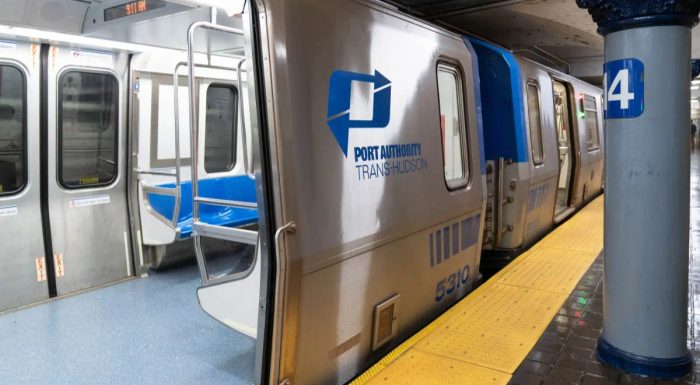 PATH train at 14th Street