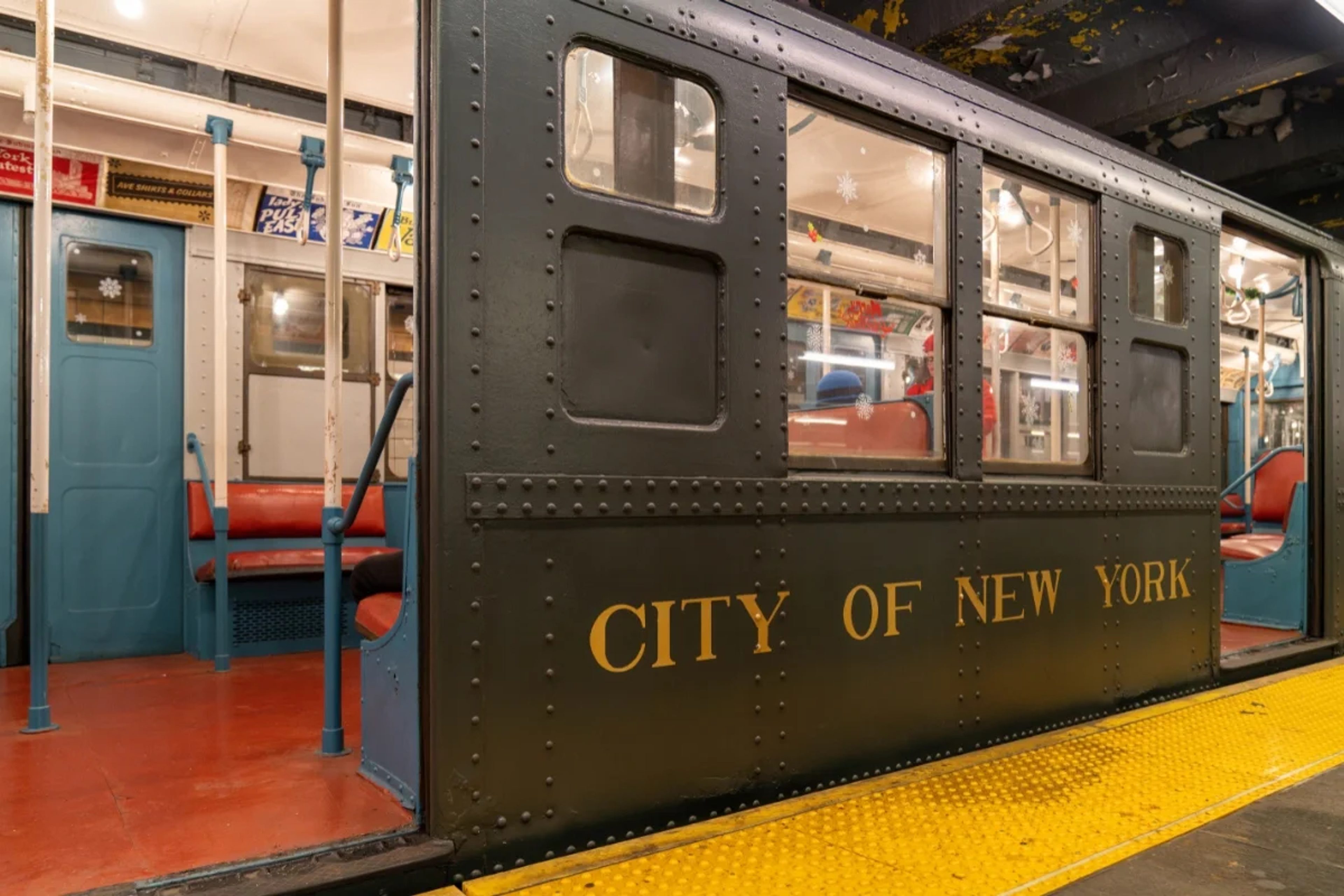 Holiday Nostalgia Subway in New York