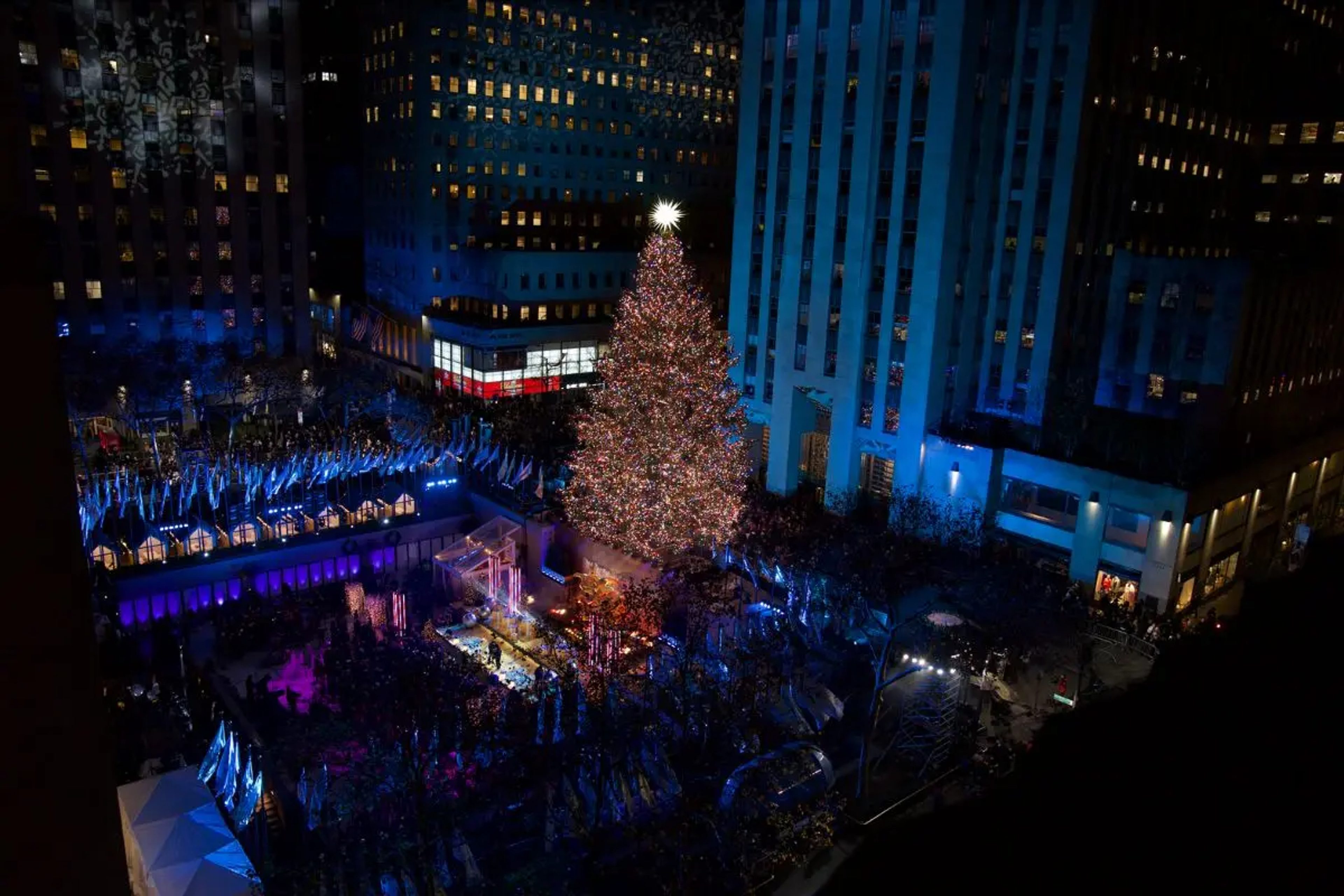 rockefeller center weihnachtsbaum beleuchtet