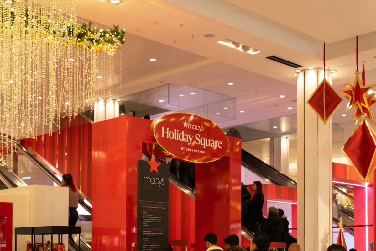 Macy's Holiday Square