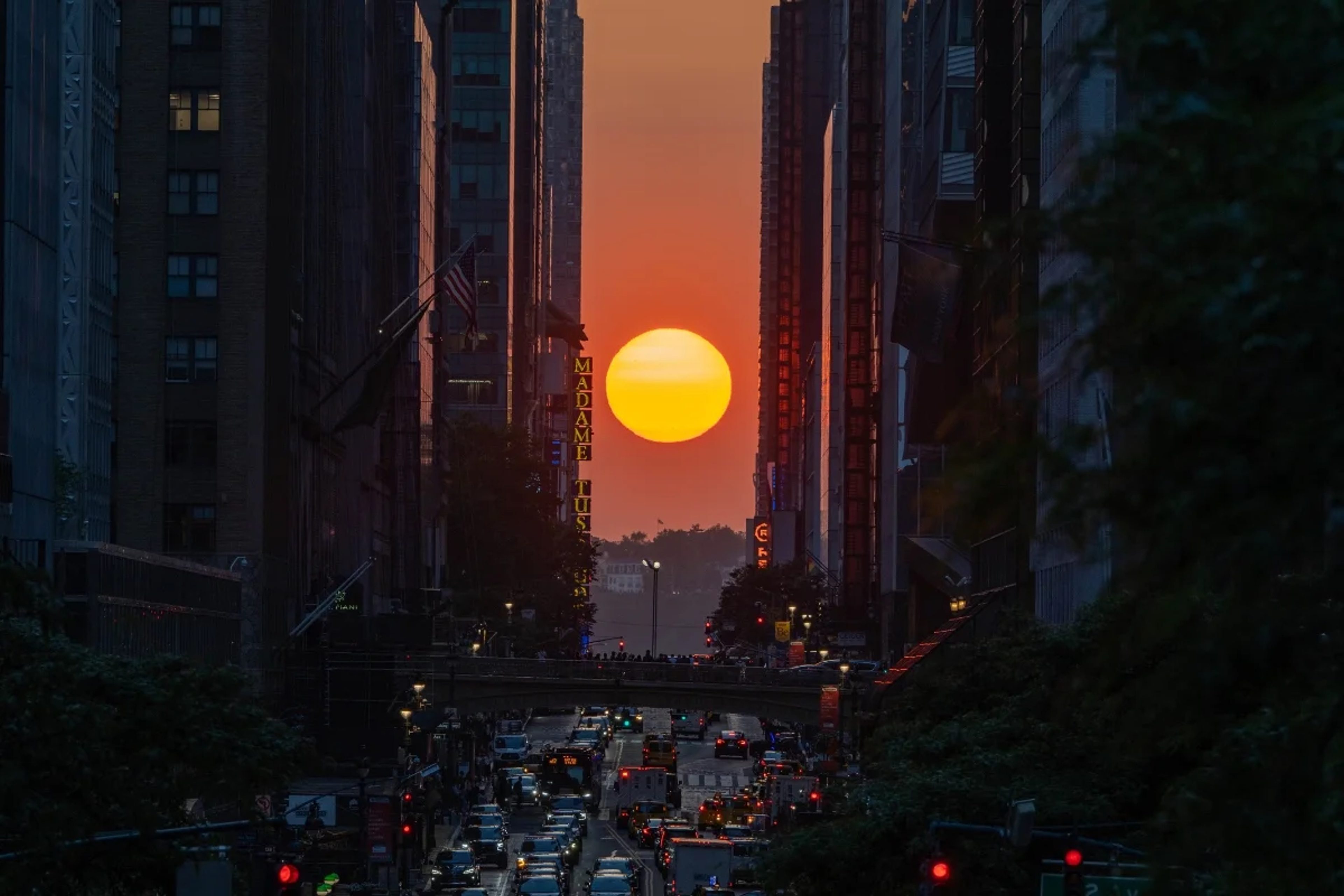 Manhattanhenge sunset on 42nd Street