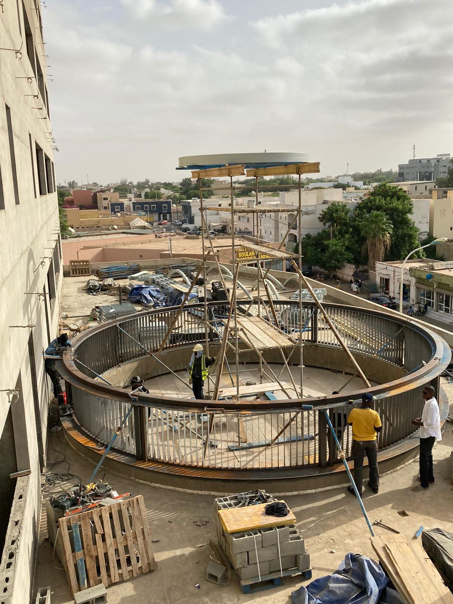 BFI BANK (2020): Solution MAQUIOBRAS