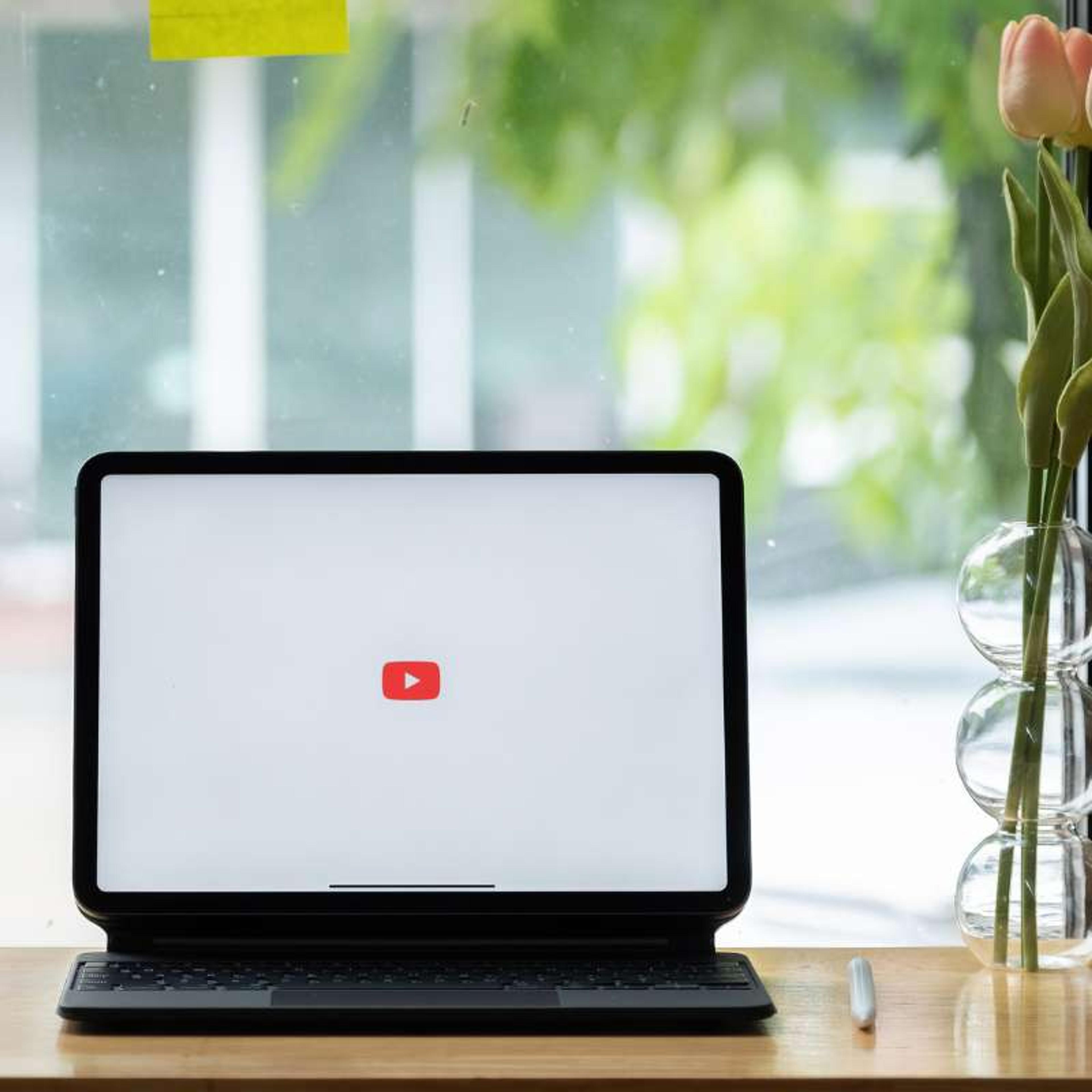 Is YouTube social media?