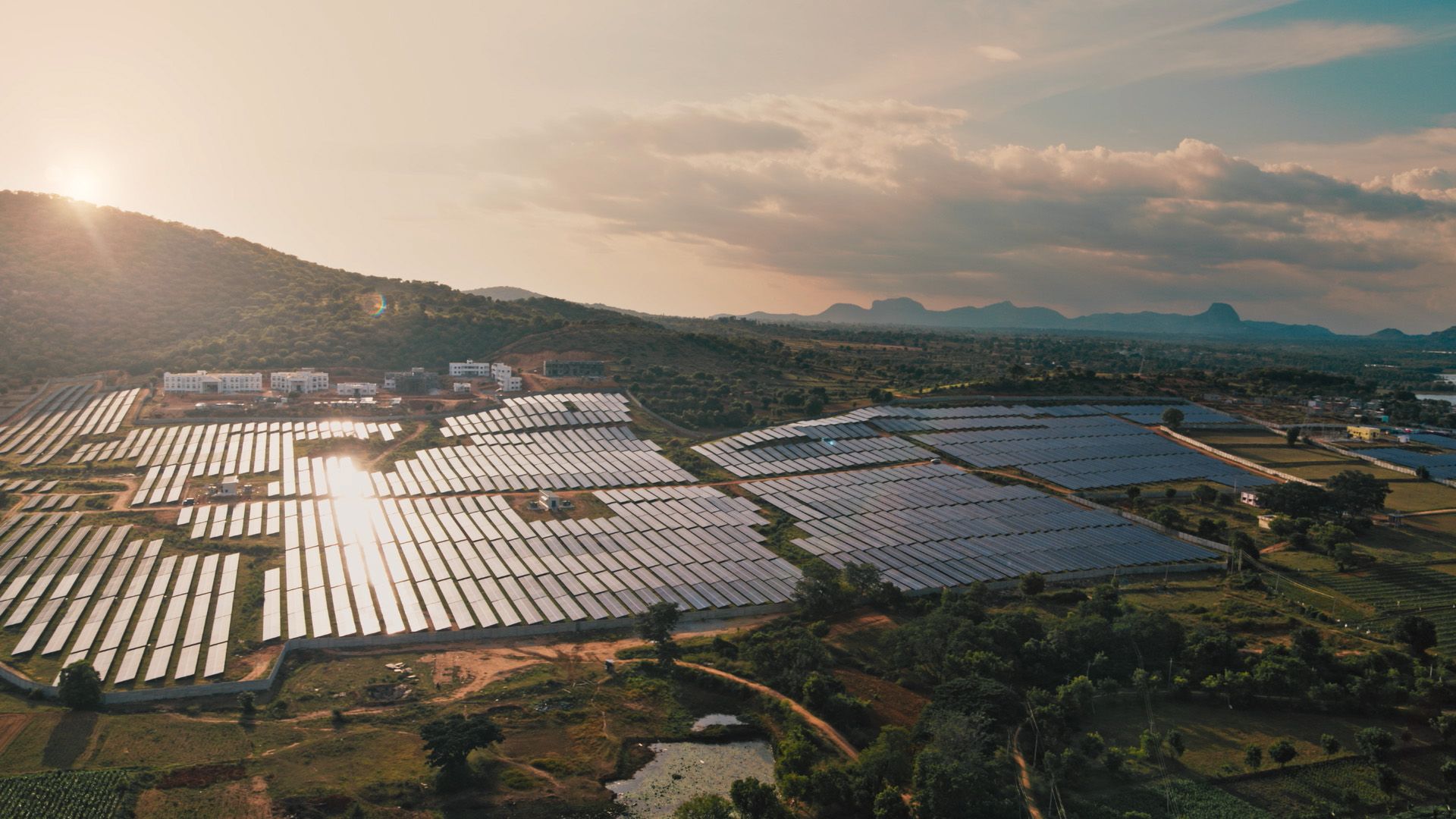 Mitsubishi-Brand-Campaign-solar-panels