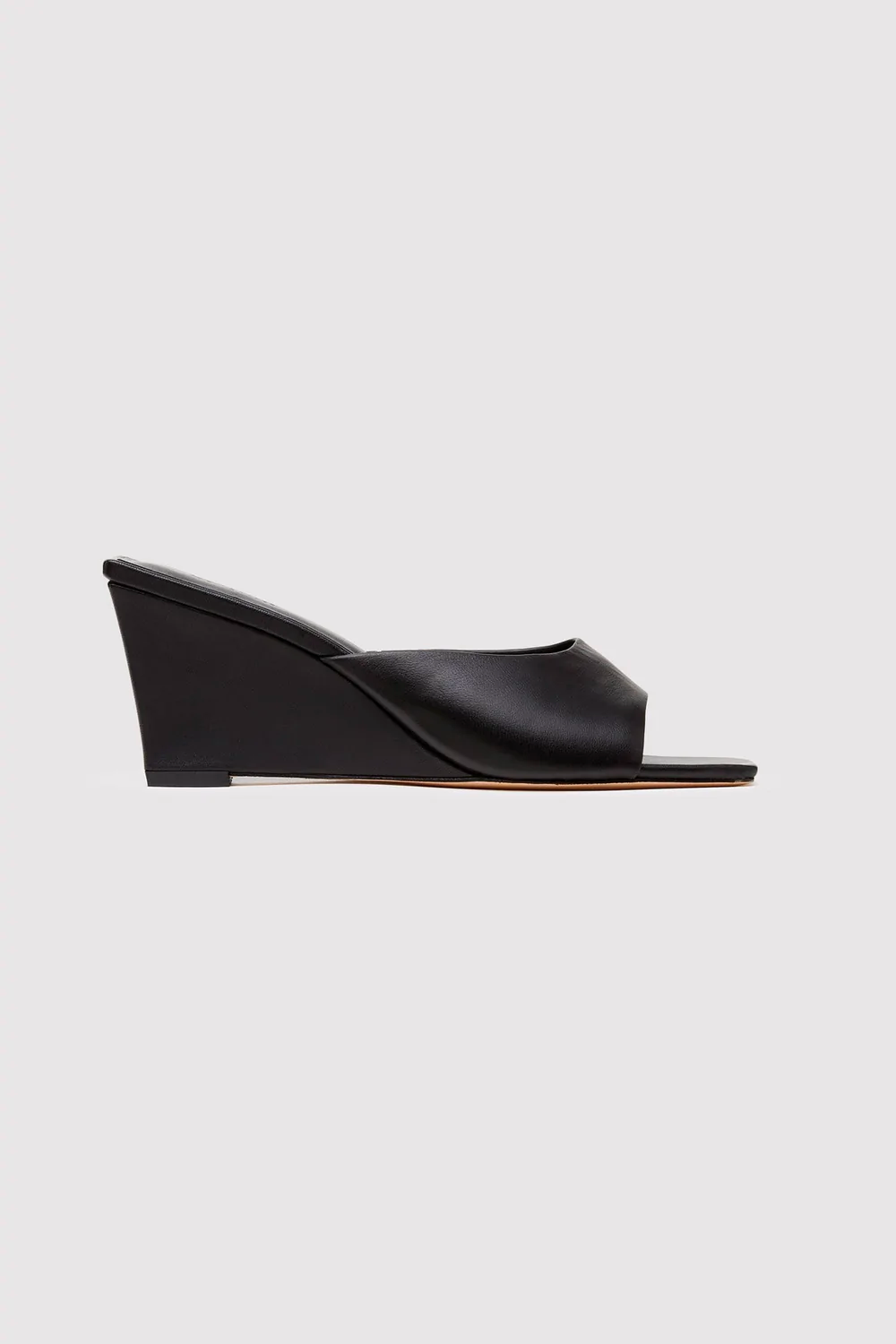 Product Image for Classic Wedge Heel, Black
