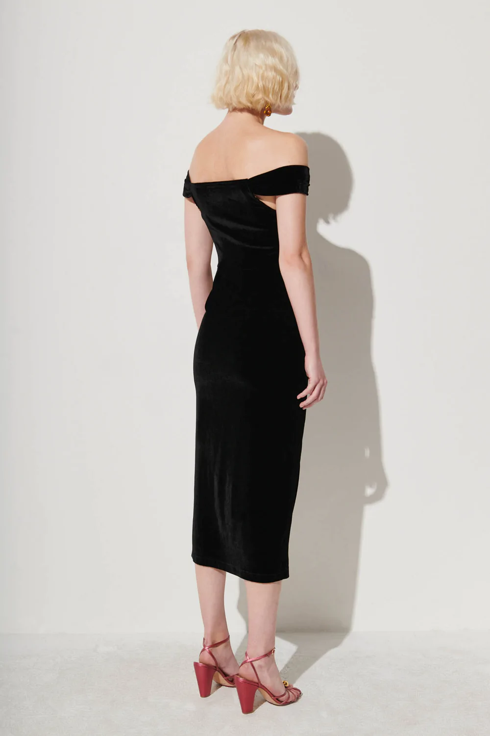 Product Image for Altro Velvet Stretch Dress, Black