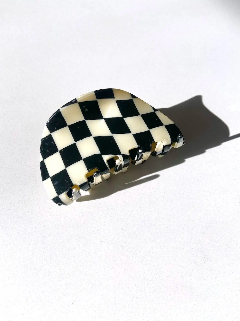 Product Image for Big Checkered Claw Clip