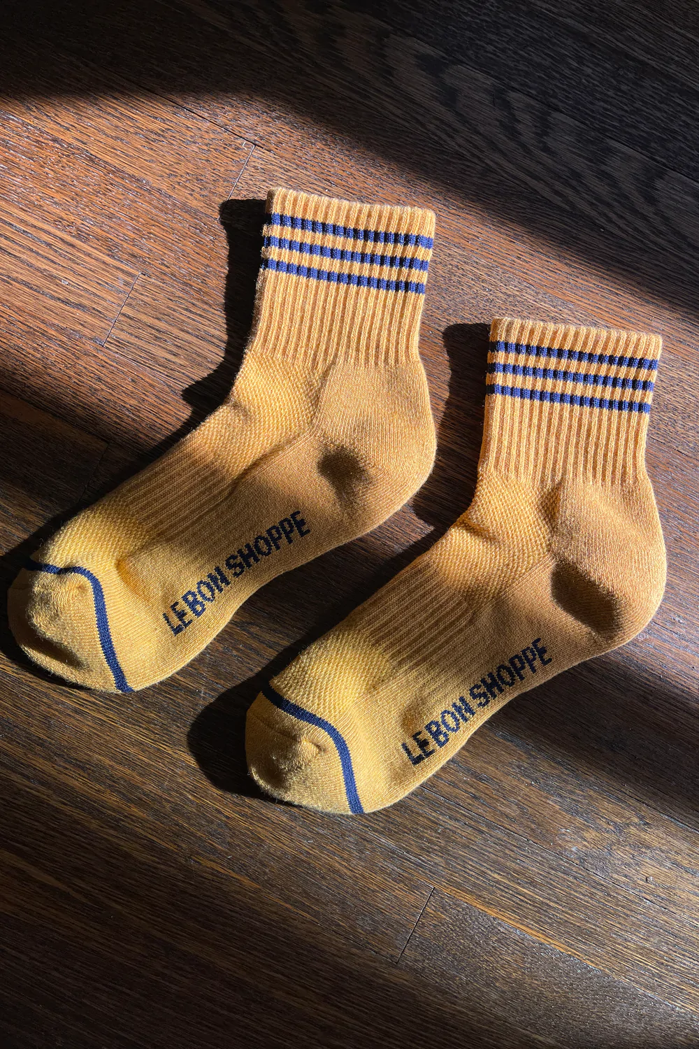 Product Image for Girlfriend Socks, Gold