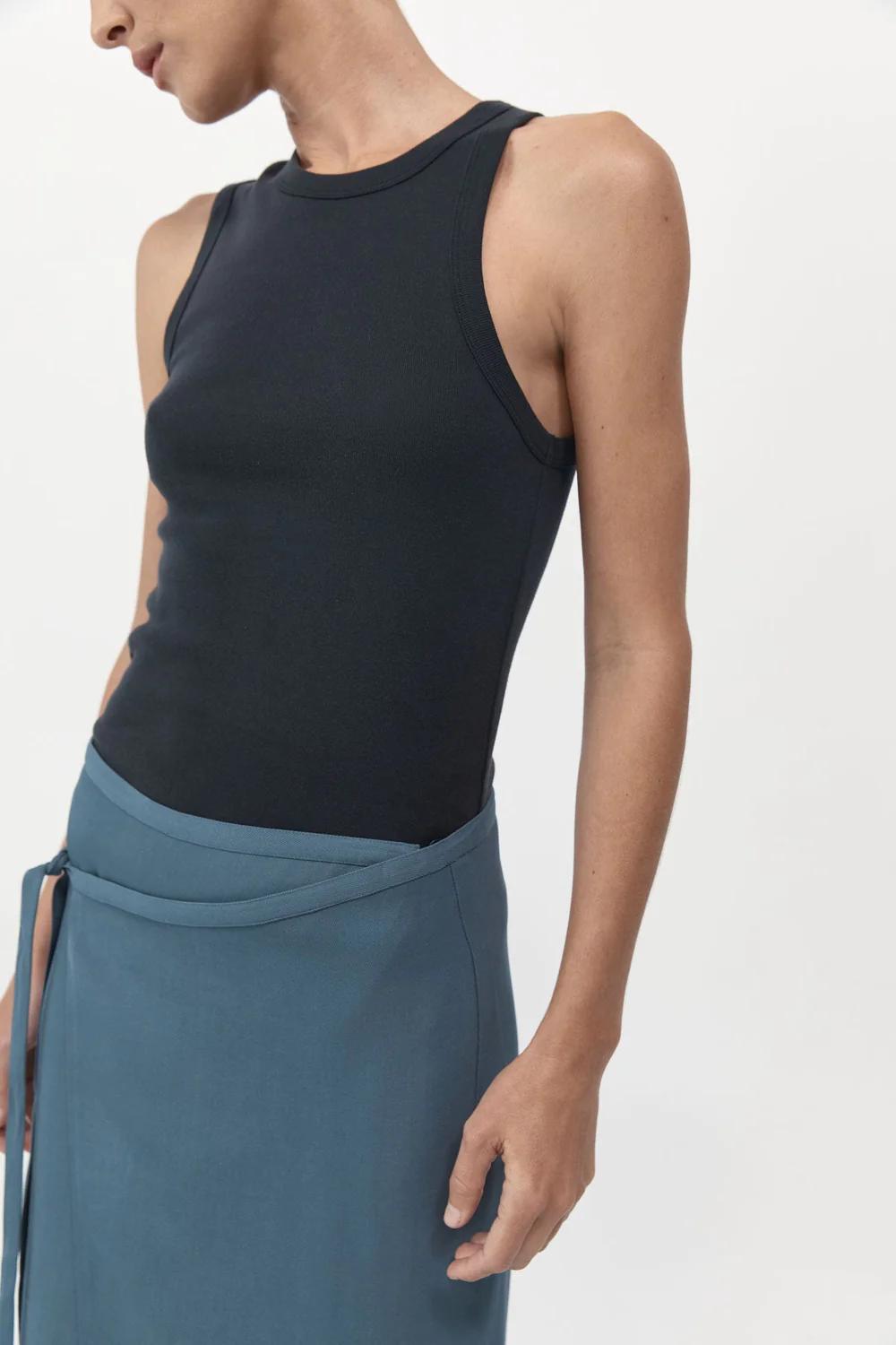 Product Image for Organic Cotton Asymmetric Tank, Black