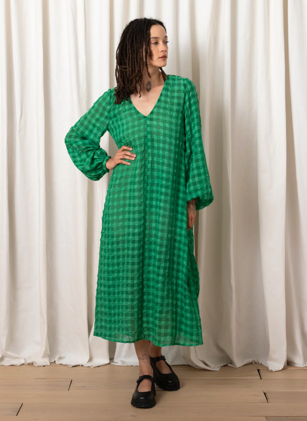 Product Image for Long Sleeve V-Neck Dress, Kelly Green Check