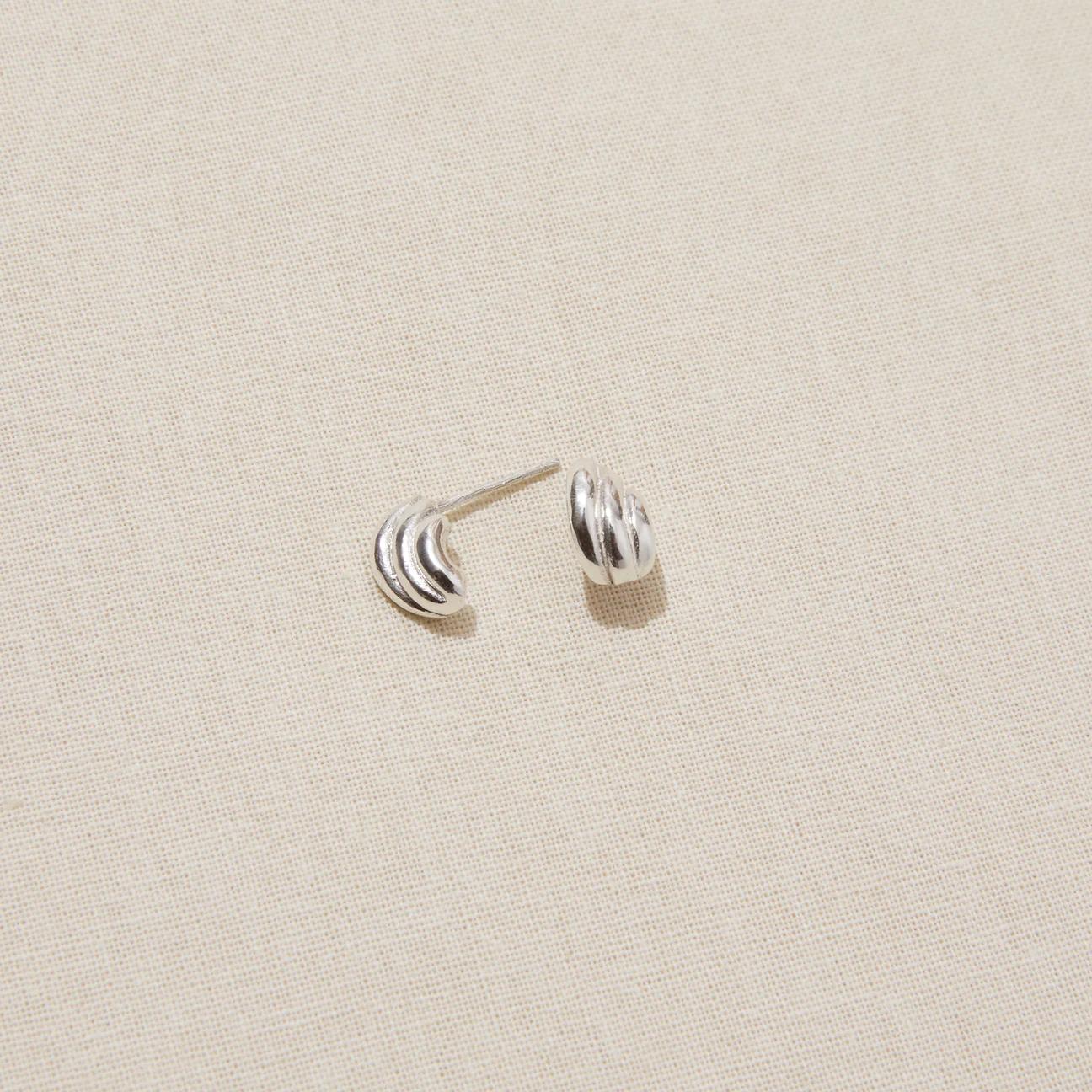 Product Image for Tri Stud, Sterling Silver
