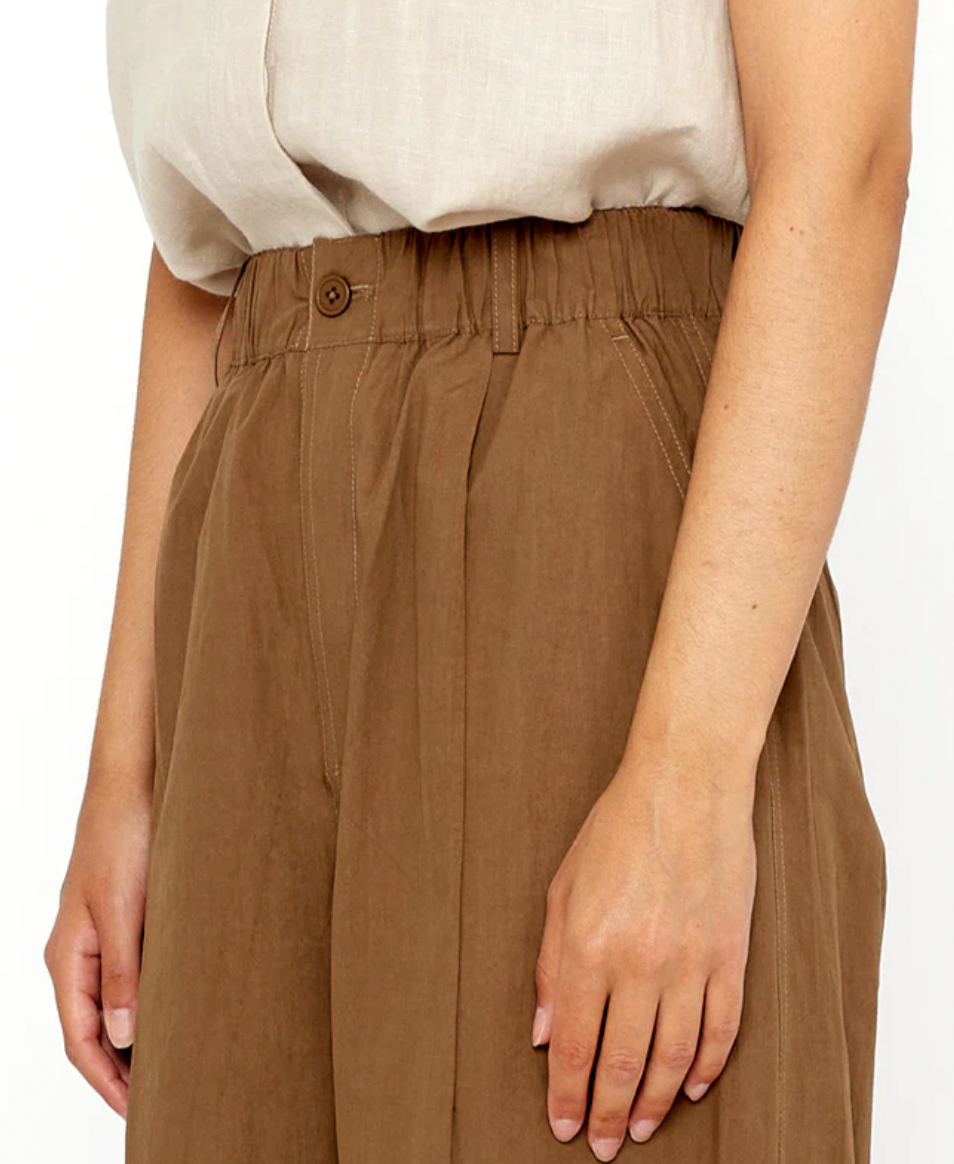 Product Image for Papery Elastic Lantern Trouser, Brown
