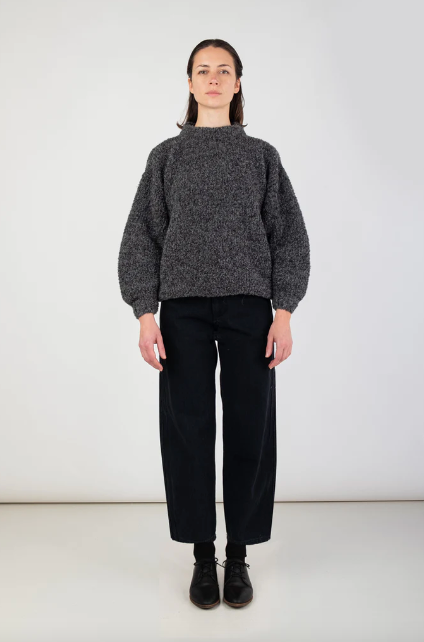 Twist Sweater, Charcoal | Eugenie Detroit