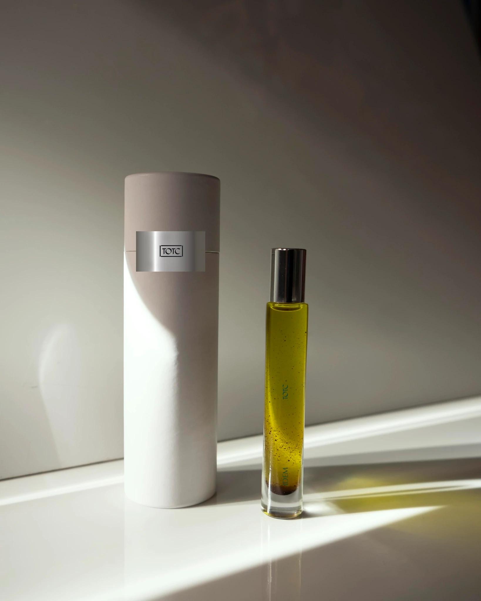 Product Image for Idem Pocket Perfume Roller