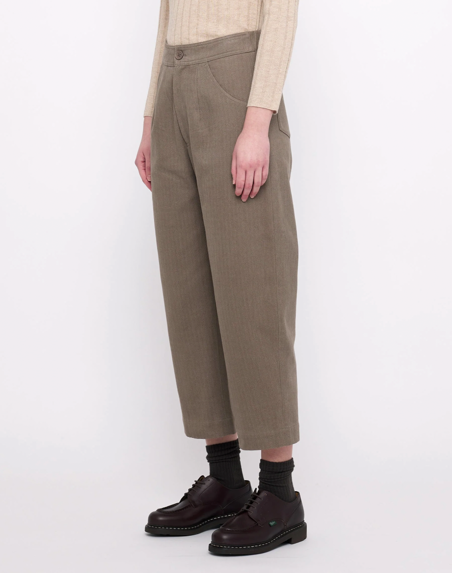 Product Image for Signature Curve Legged Trouser, Umber