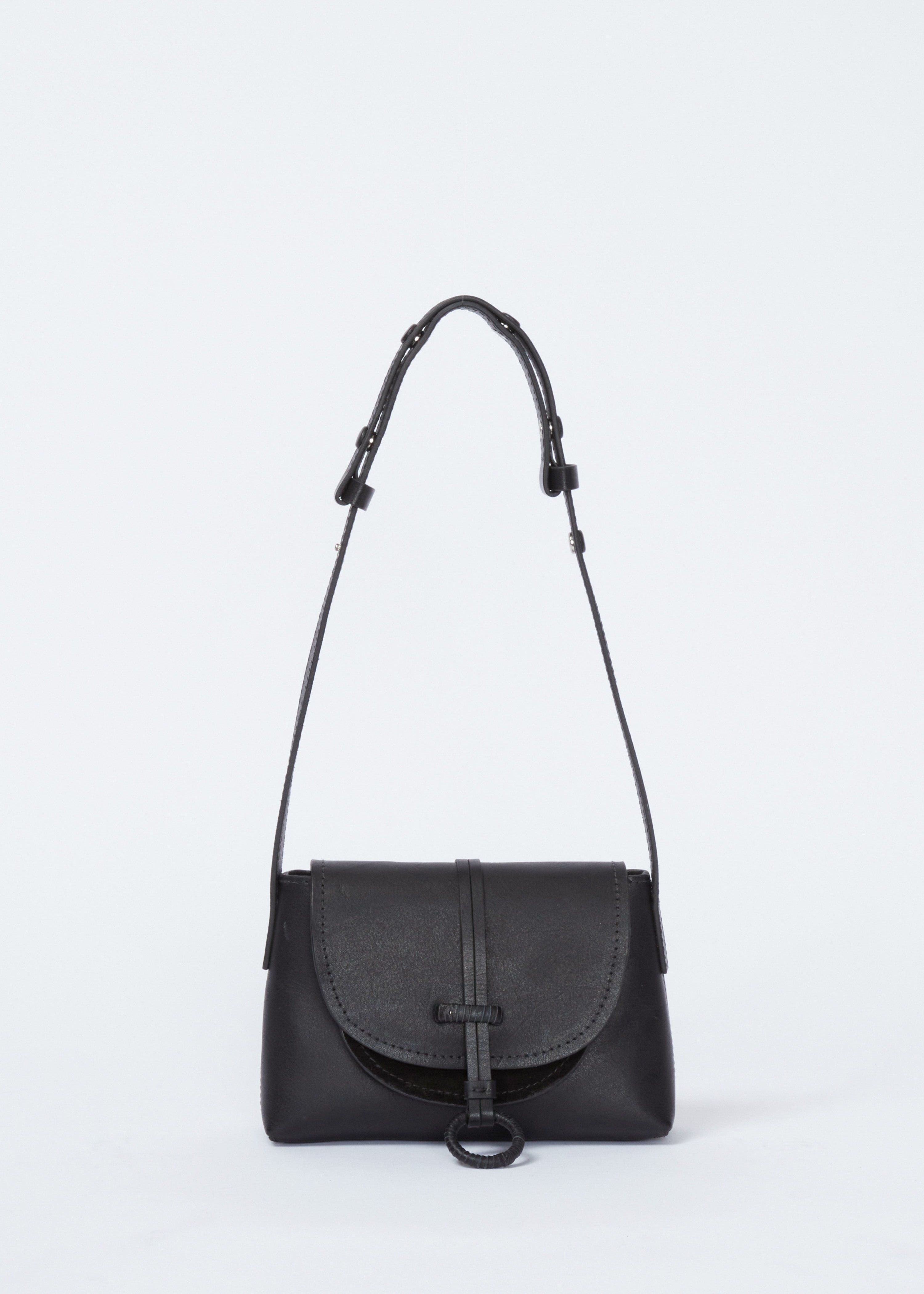 Product Image for Durden Shoulder Bag, Black