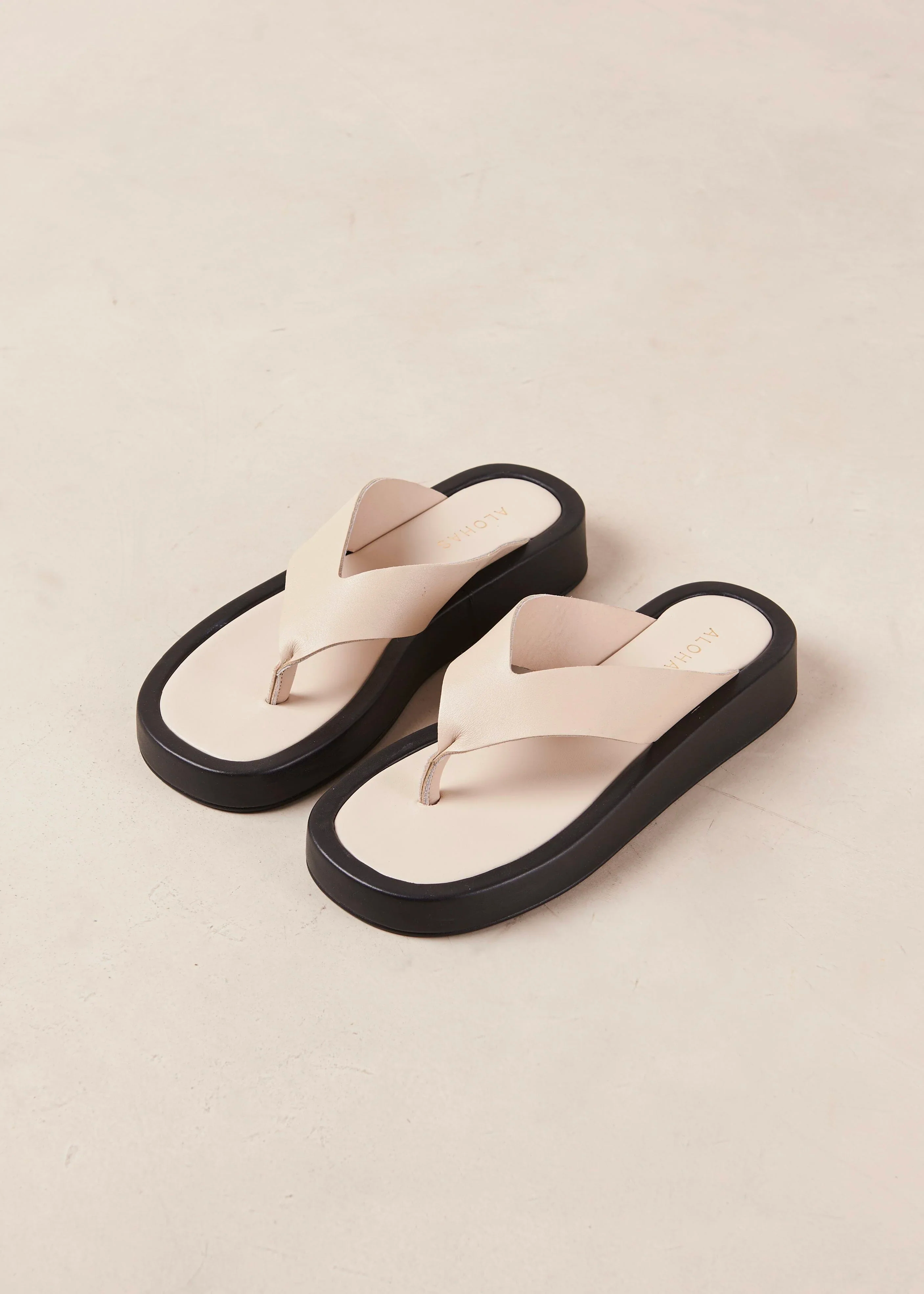 Product Image for Overcast Leather Sandals, Ivory