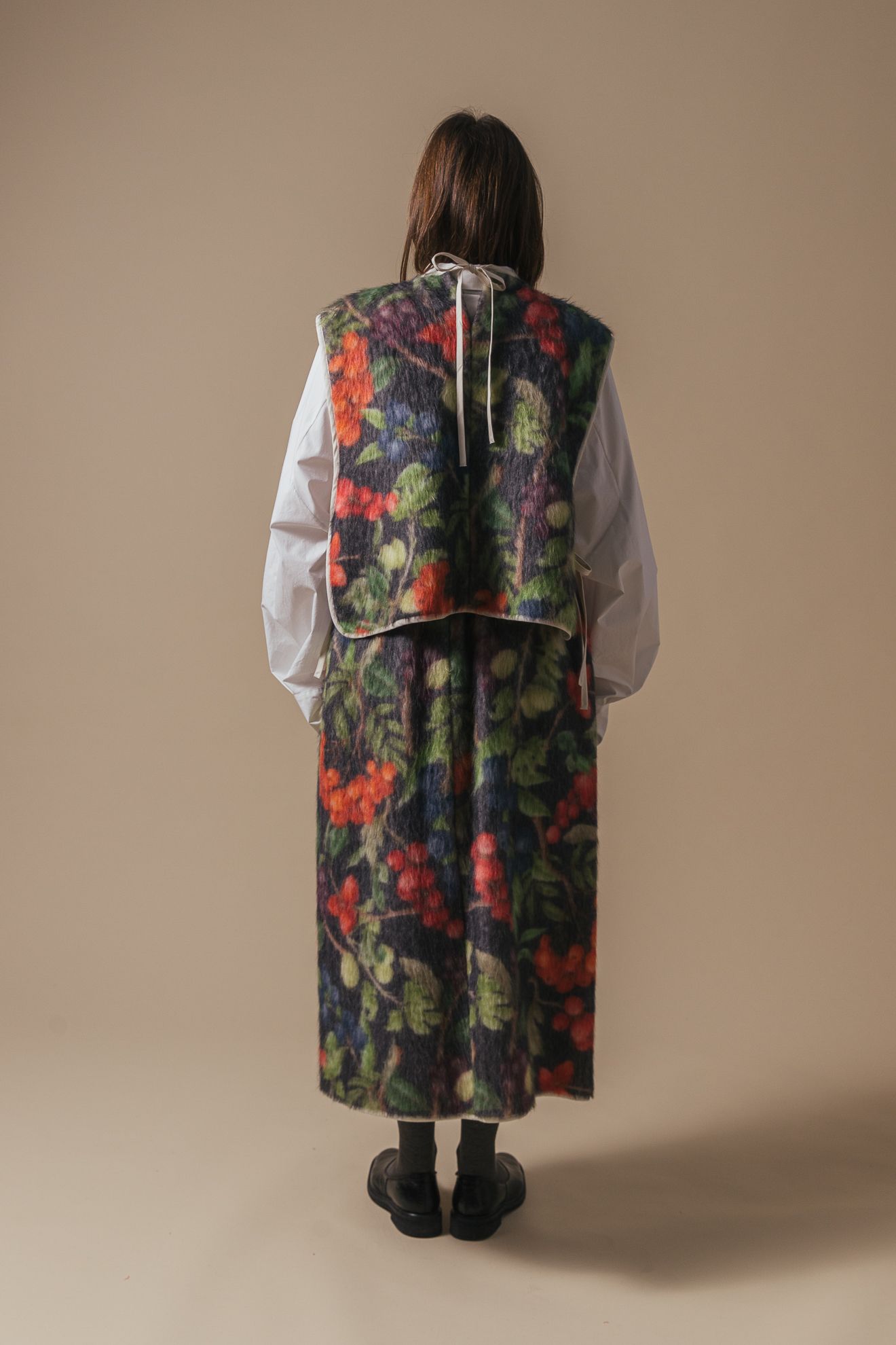 Product Image for Floral Strik Vest, Black