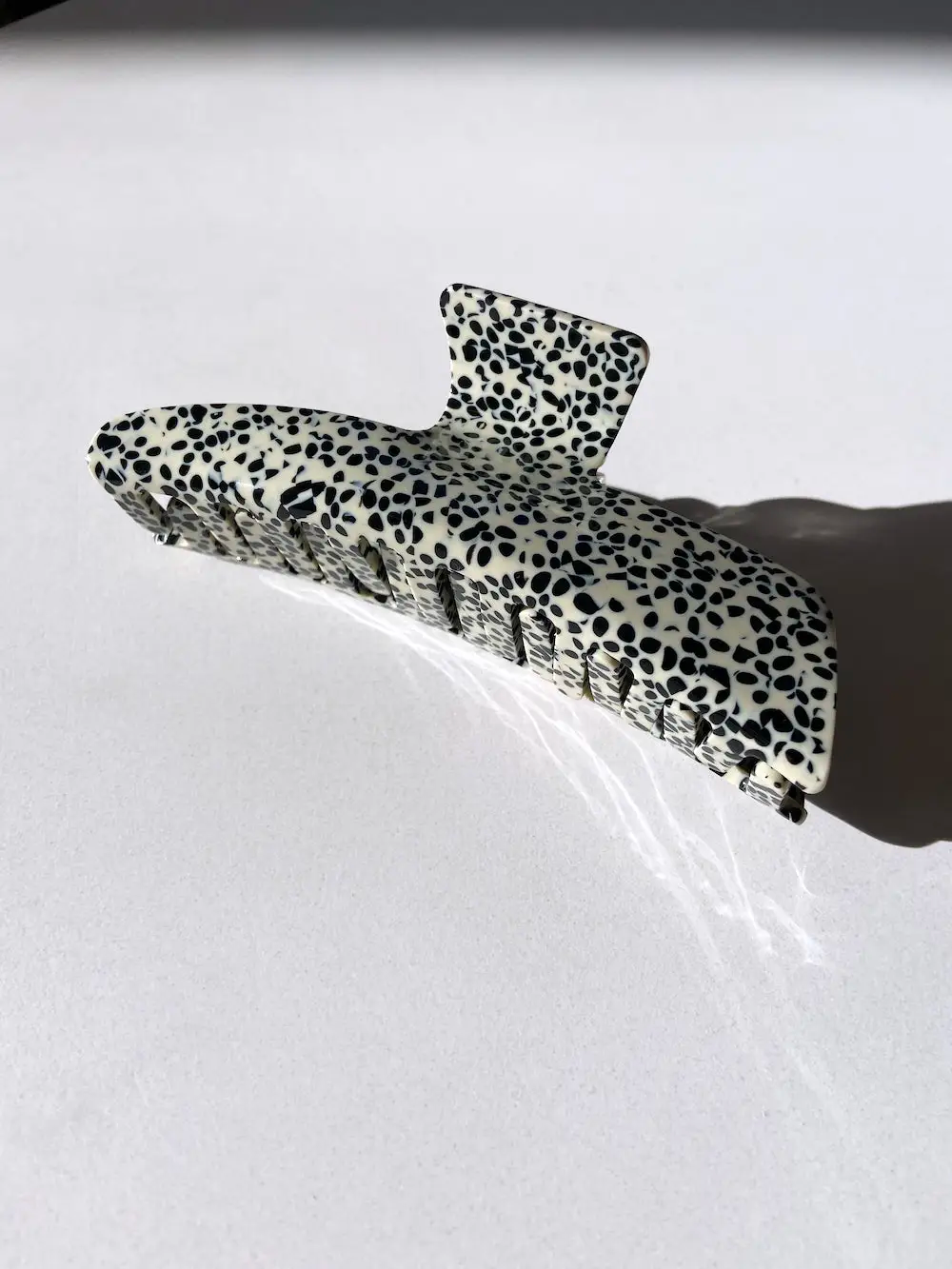 Product Image for Large Modern Claw Clip, Speckle