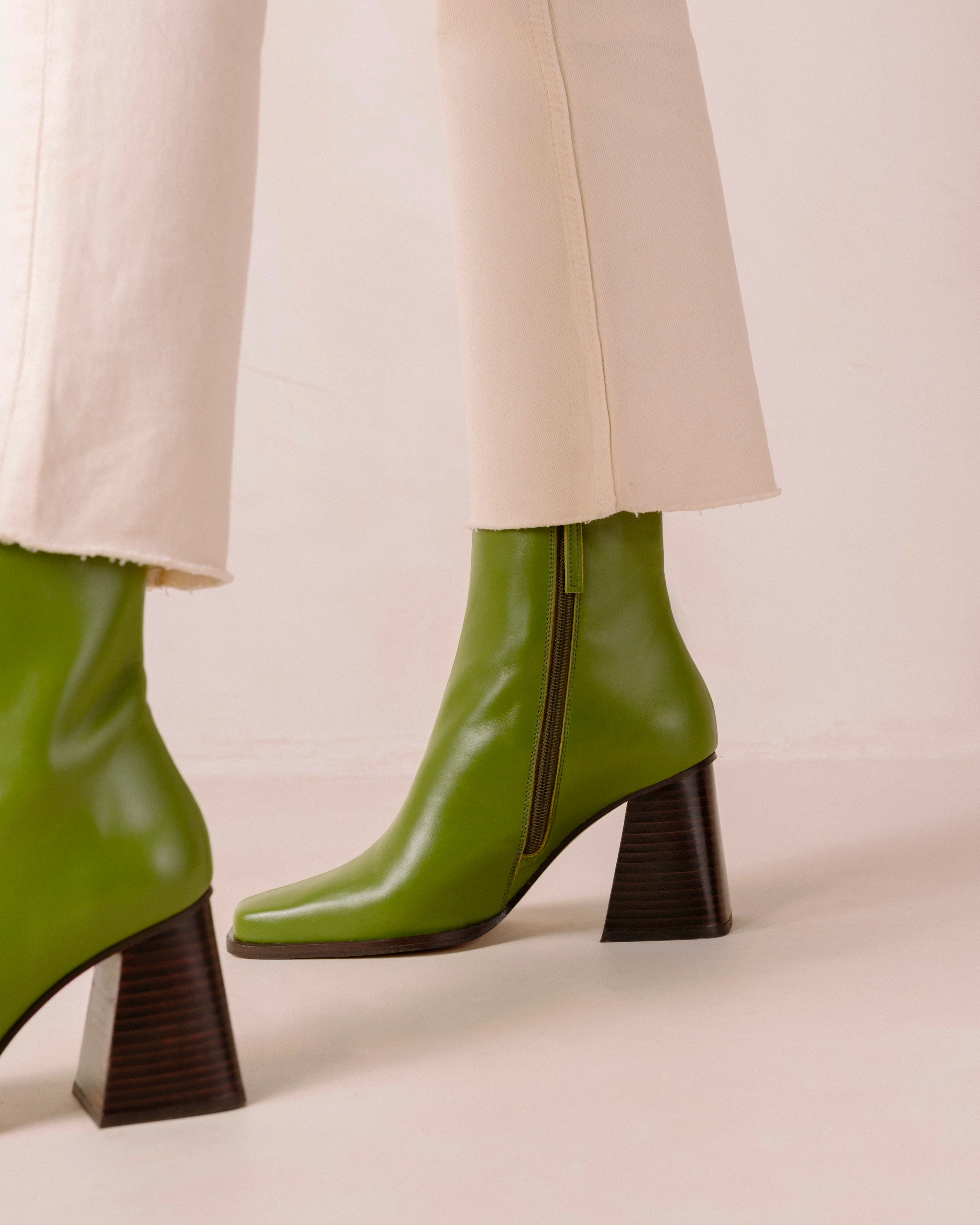 Product Image for South Leather Boots, Evergreen