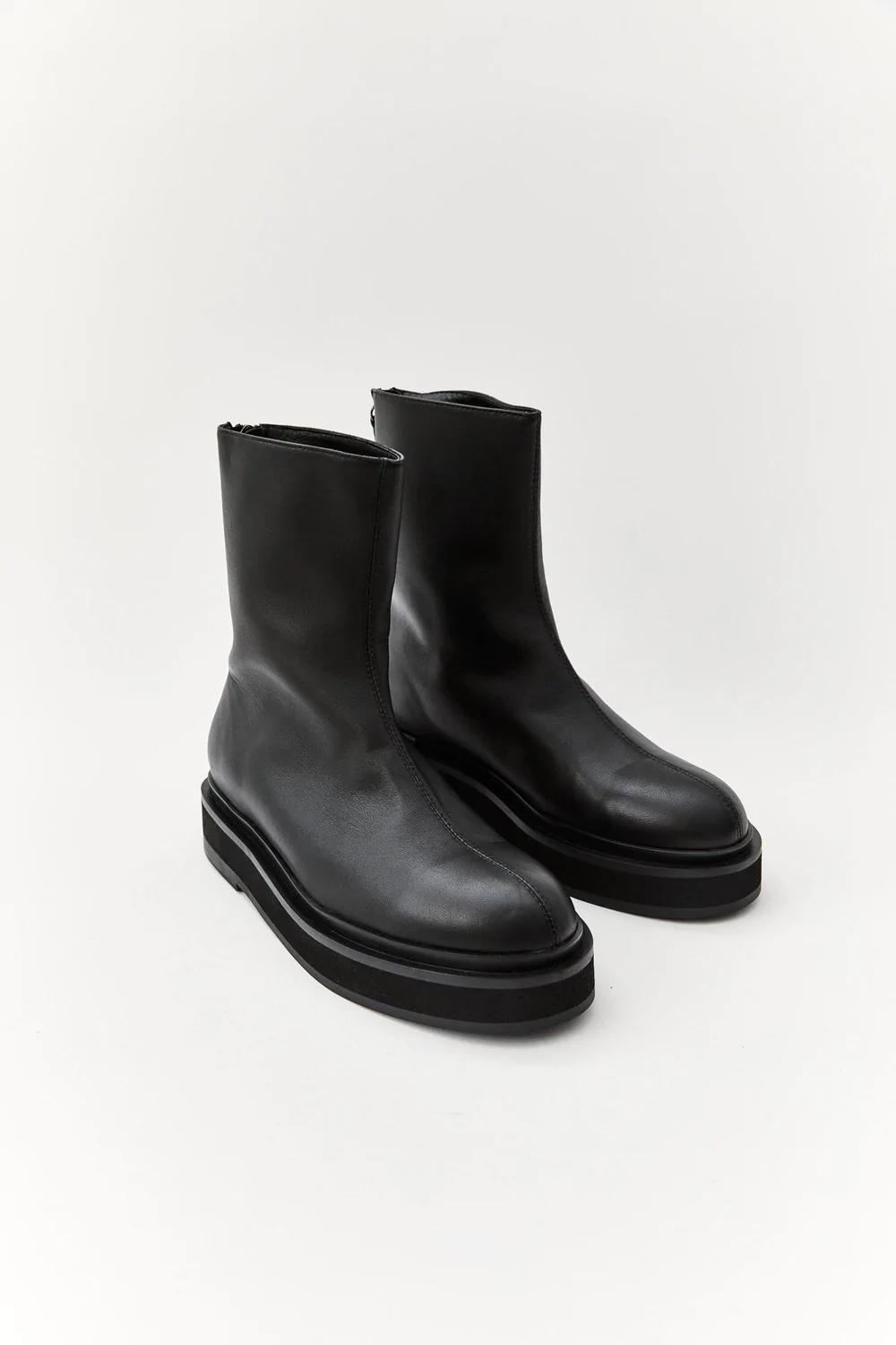 Product Image for Flatform Boot, Black