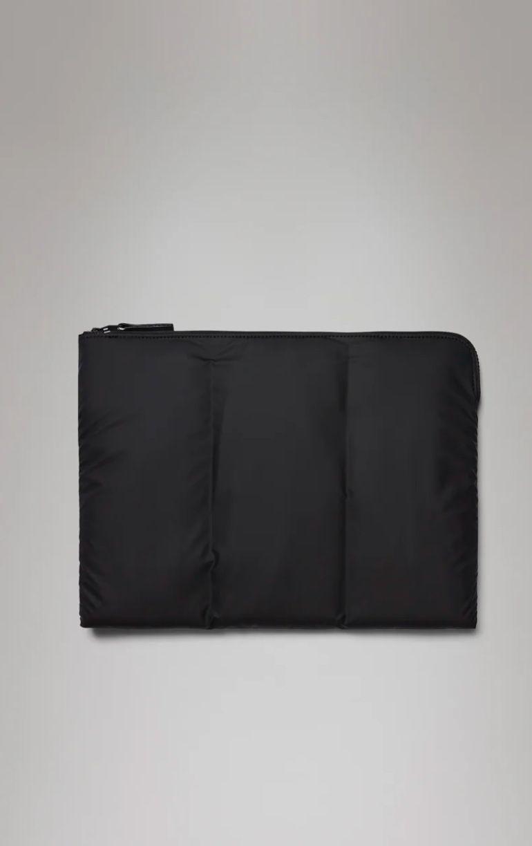 Product Image for Nyssa Puffer Laptop Cover, 15"/16", Black