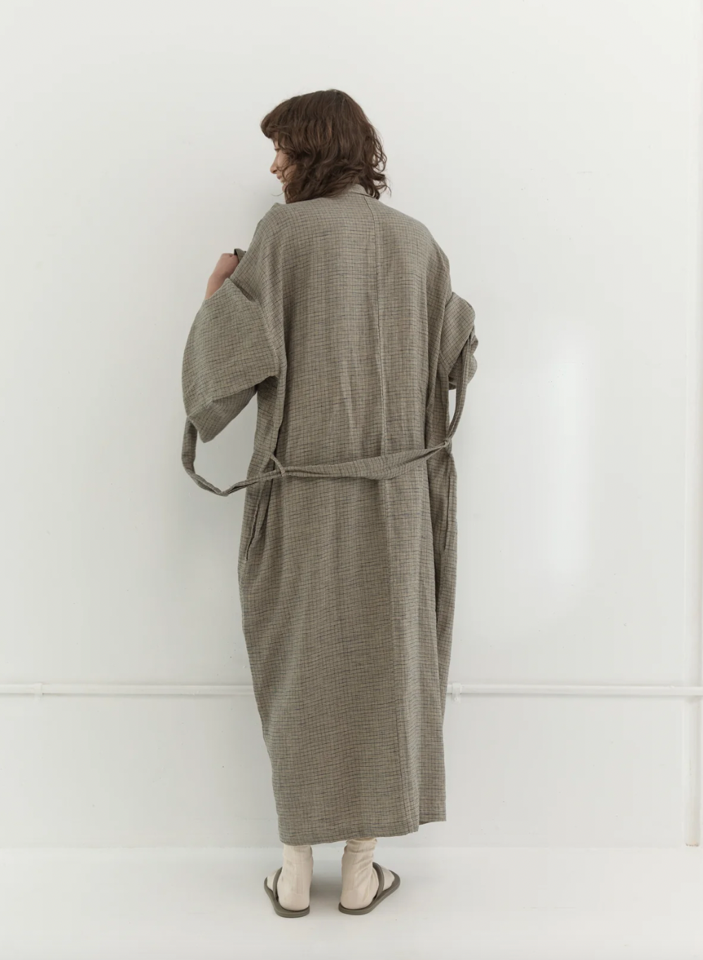 Product Image for The 02 Robe, Linen Check