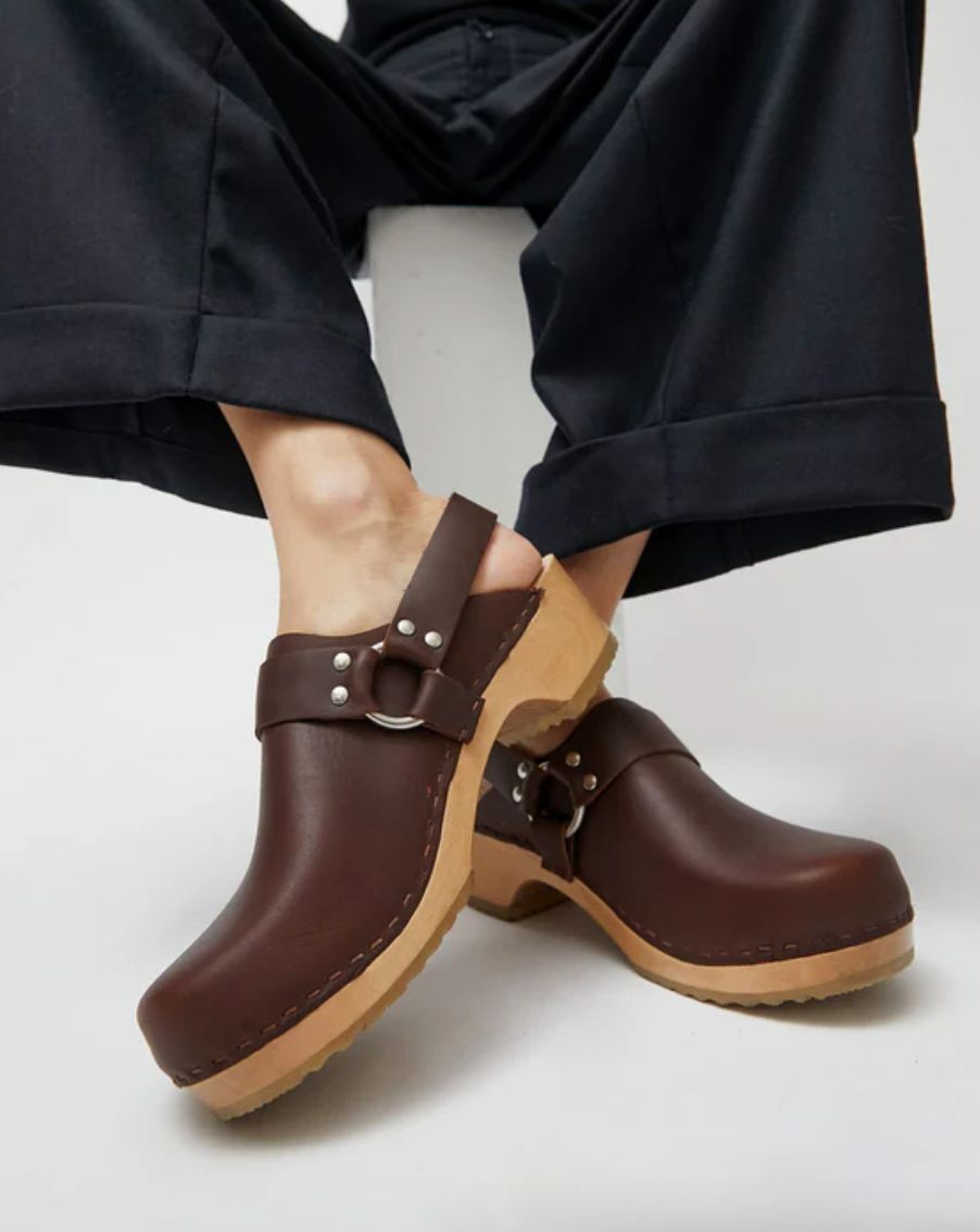 Product Image for Brando Clog, Molasses