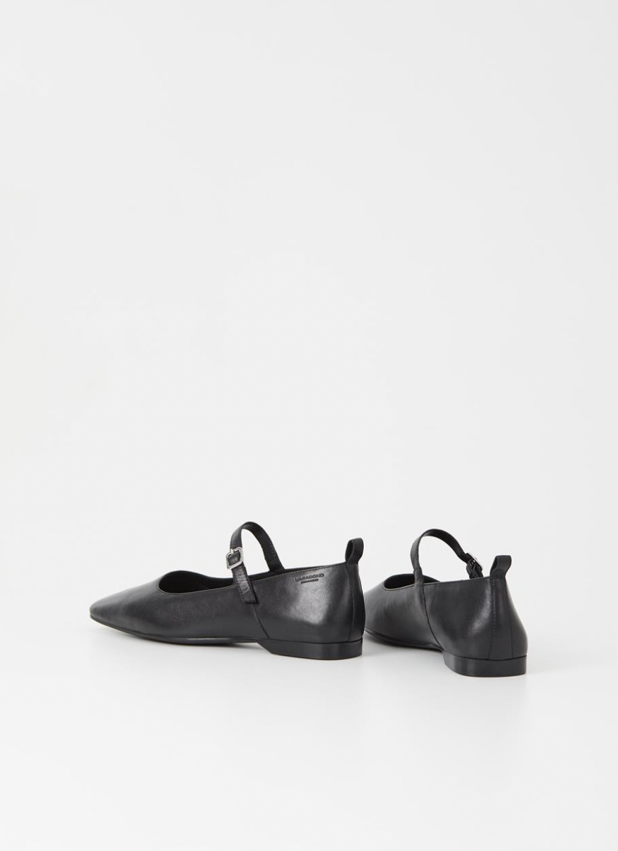 Product Image for Delia, Black