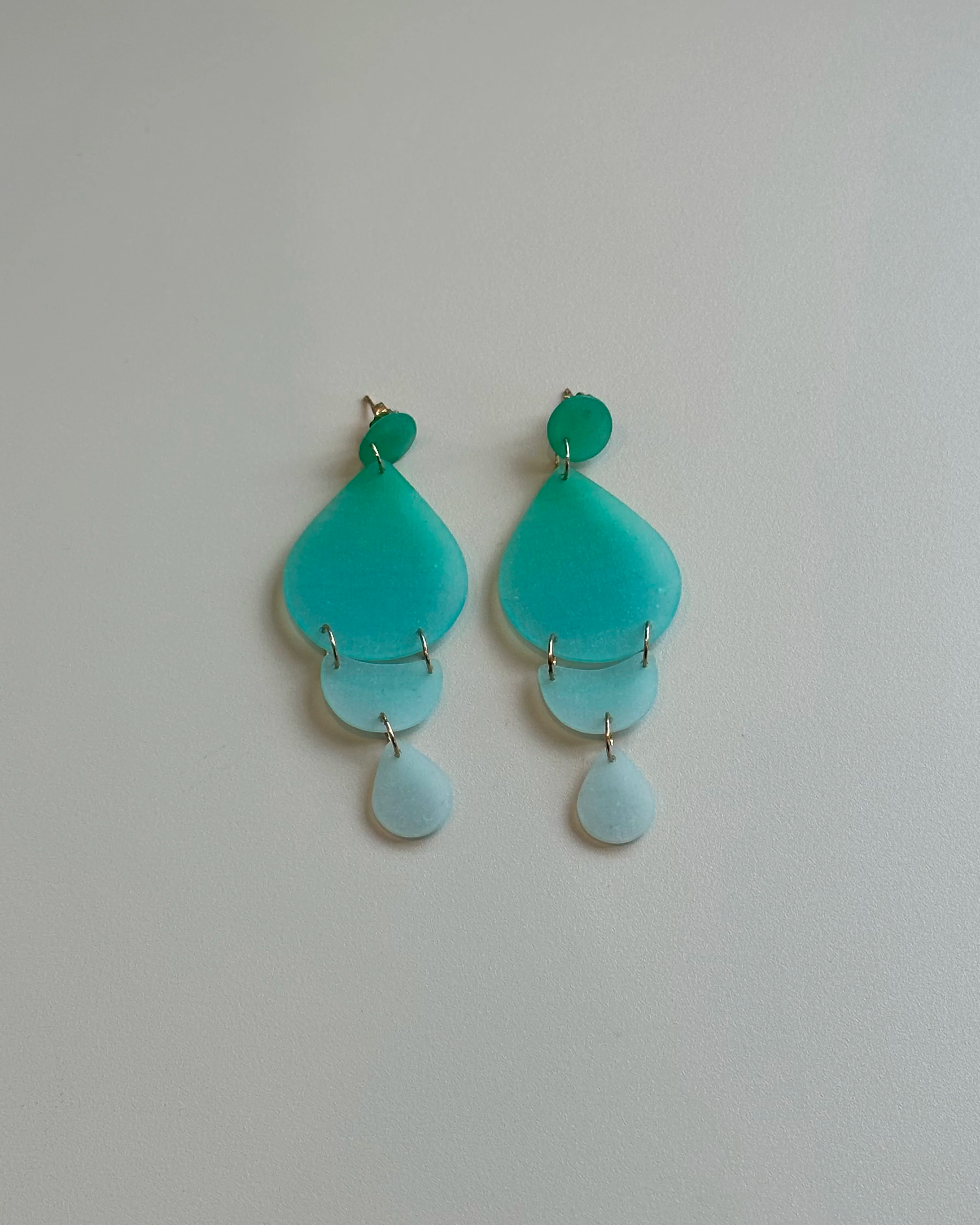 Product Image for Medium Chandelier Earring, Green
