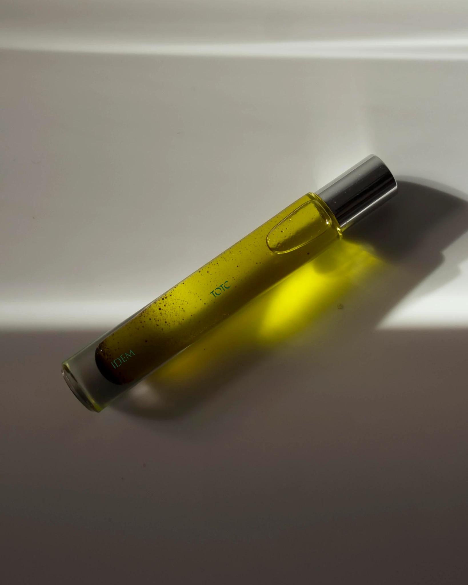 Product Image for Idem Pocket Perfume Roller