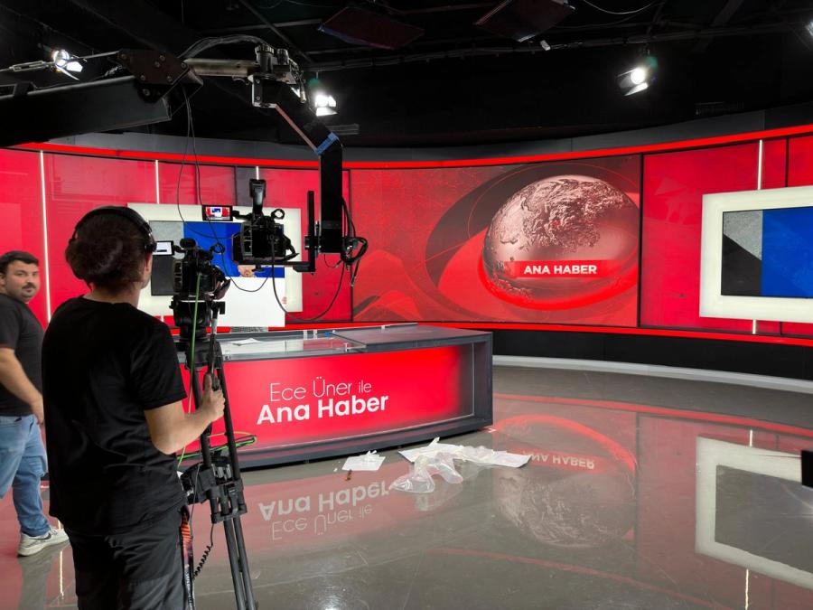 TV100 Ana Haber Stüdyosu (Ece Üner): TrueLight Yerli Üretim Teknolojisi
