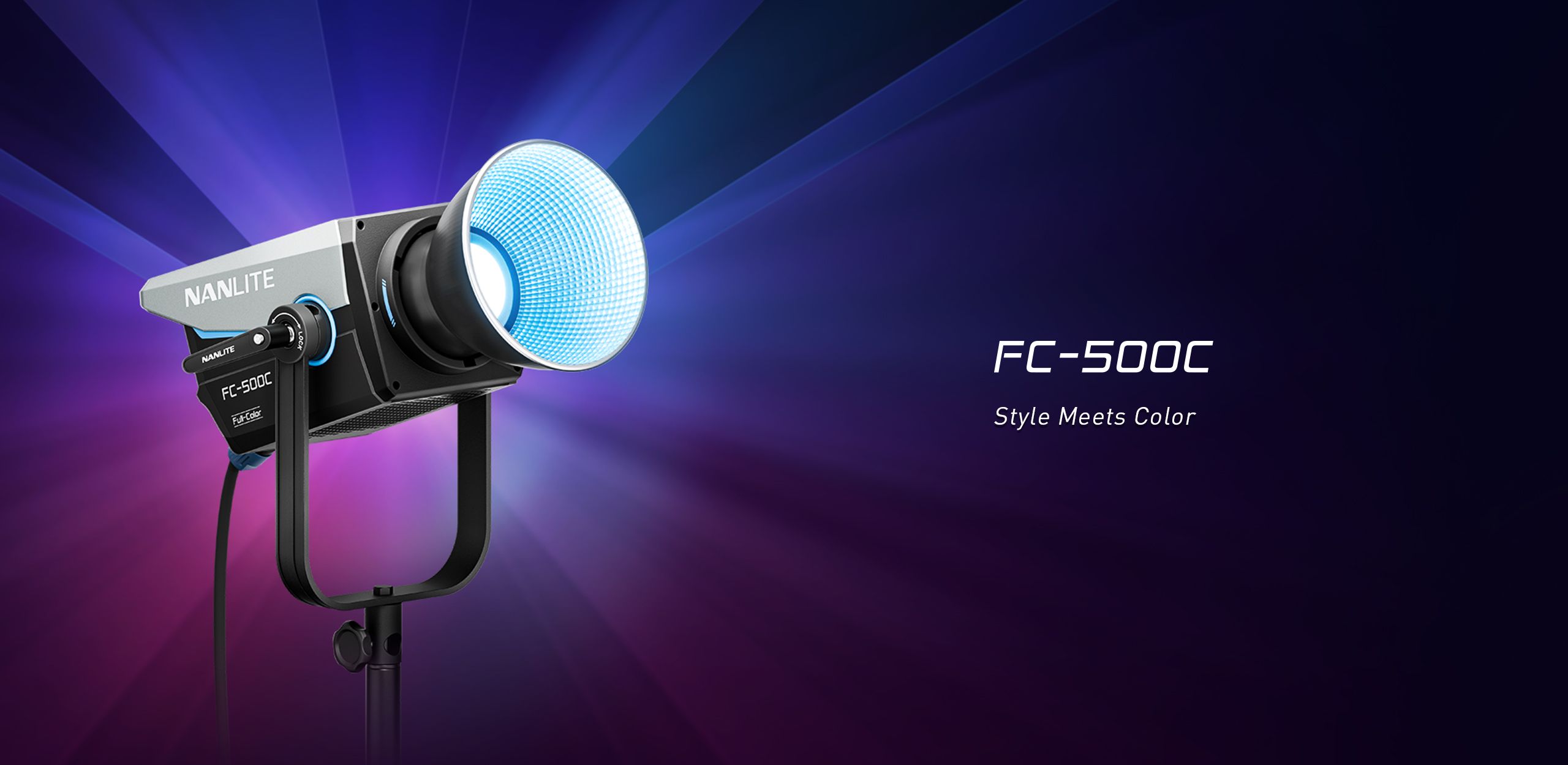 Nanlite FC-500C RGBLAC LED Spot Işığı