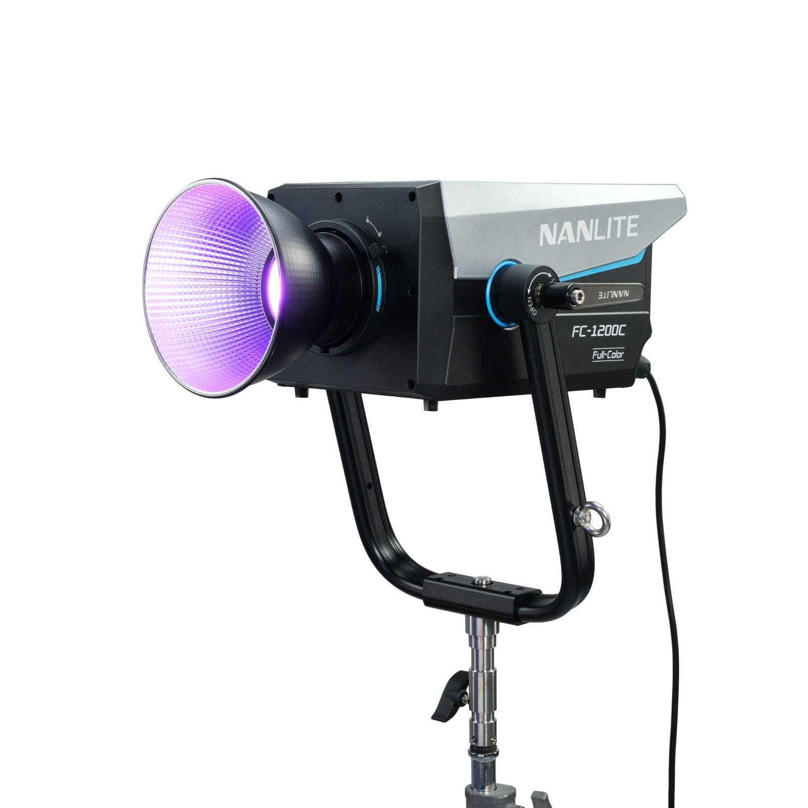 Nanlite FC-1200C RGBW LED Spot Işığı