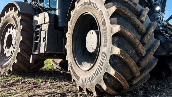 Nowa opona dla ciągników o wysokiej wydajności