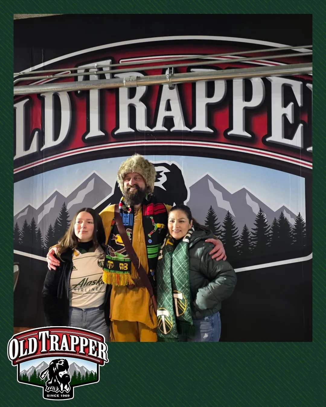 Green & Gold Fan Wall Presented by Old Trapper