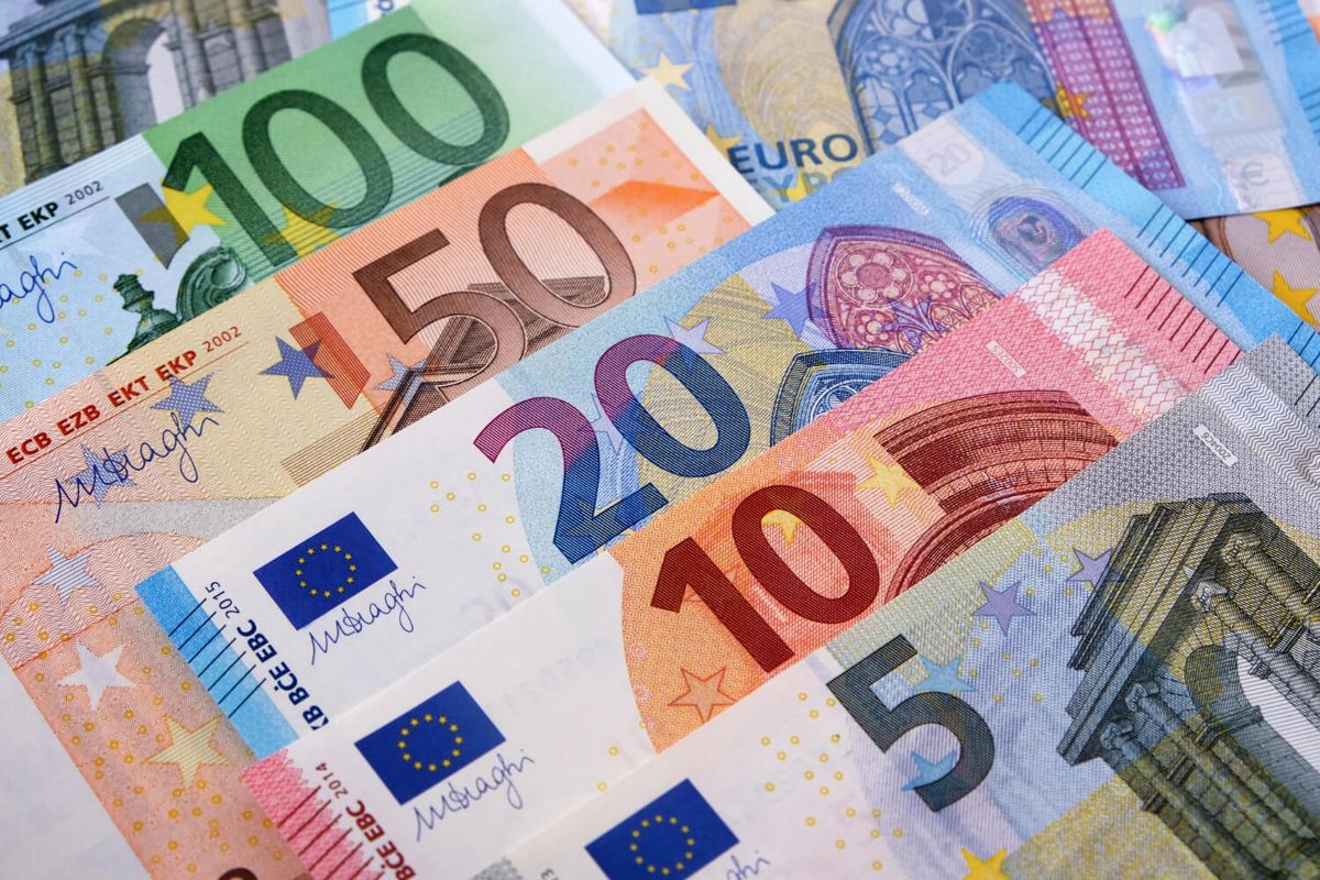 Currency in Netherlands: All About the Euro in 2024