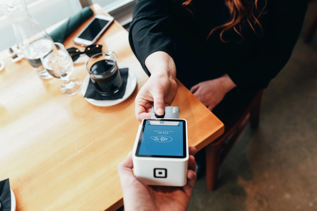 7 Best Debit Cards With No Foreign Transaction Fee in 2025