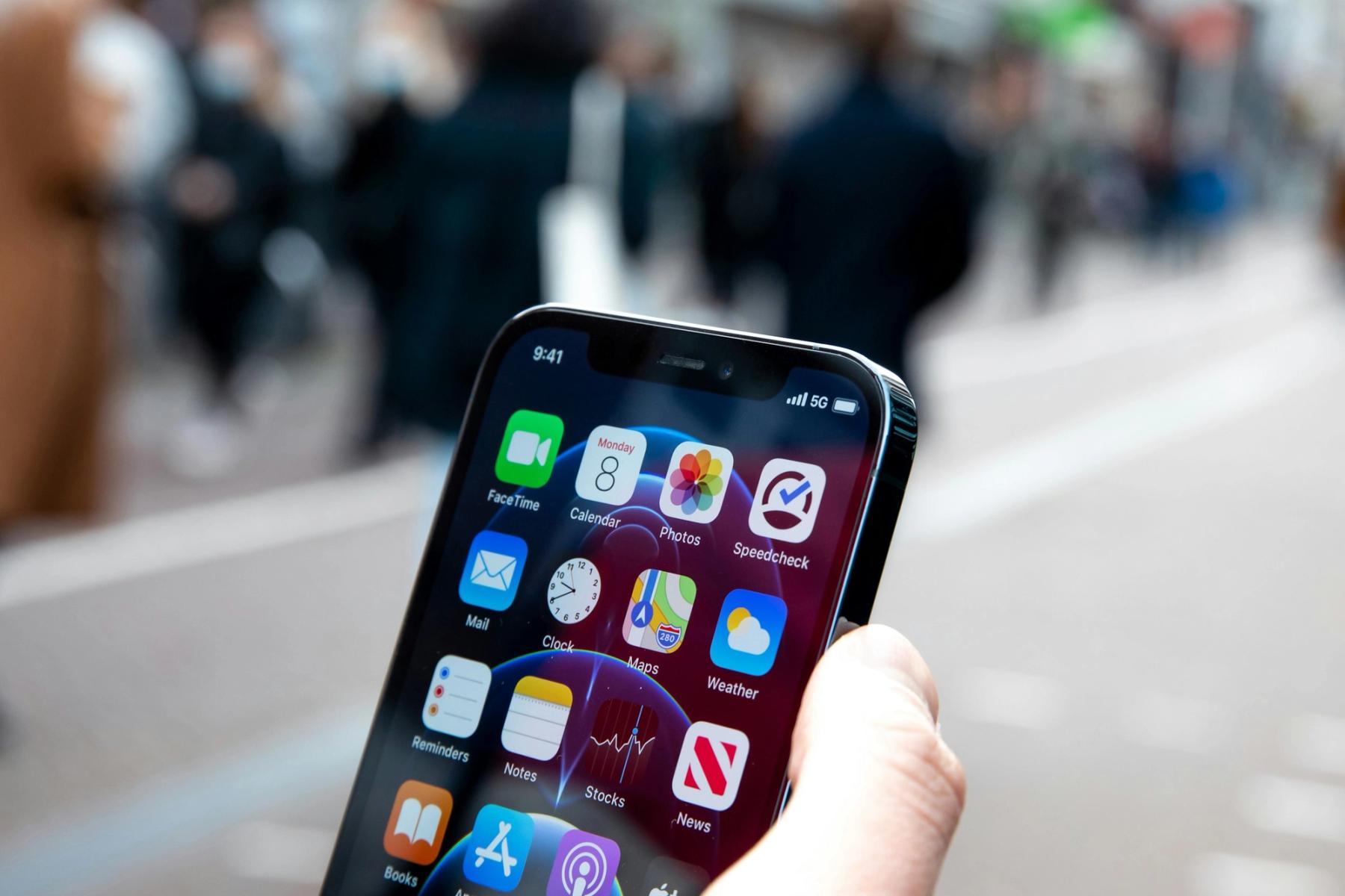 Will My Phone Work in Canada?