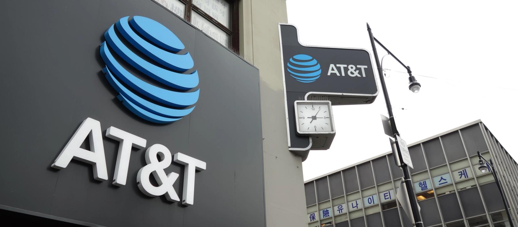Does AT&T Work in Canada? Yes, But Here's What to Know