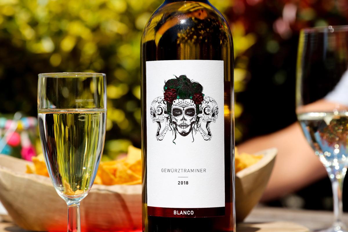 WEISSWEINE & ROSÉWEIN OFFEN