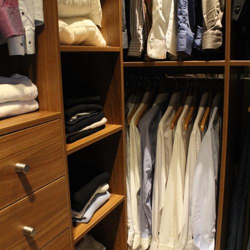 Des rangements et caves-à-vins